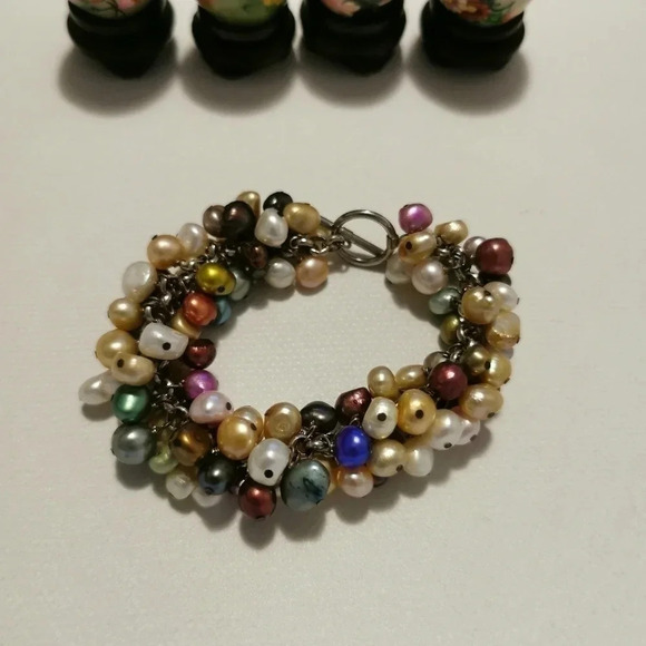 Jewelry - Colorful natural  pearl bracelet